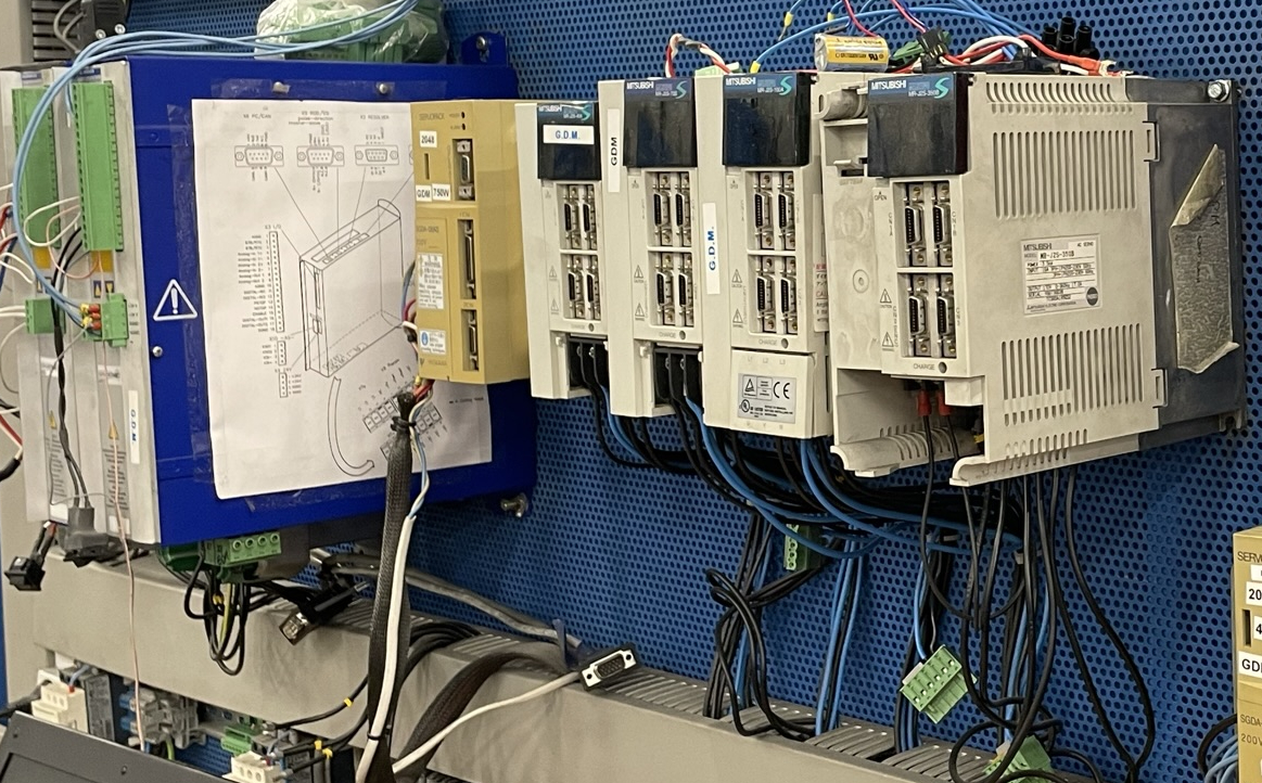 5 DESAFÍOS COMUNES EN EL MANTENIMIENTO DE LA ELECTRÓNICA INDUSTRIAL Y CÓMO SUPERARLOS.